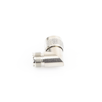 Adaptador en Ángulo Recto, de Conector UHF Macho (PL-259) a UHF Hembra (SO-239), Níquel/ Oro/ Delrin. Adaptador en Ángulo Recto, de Conector UHF Macho (PL-259) a UHF Hembra (SO-239), Níquel/ Oro/ Delrin.