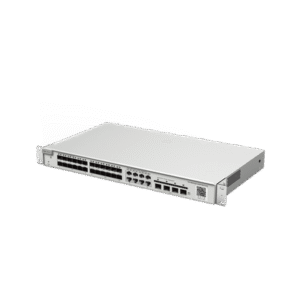 Switch administrable Capa 2+ Plus, 24 puertos SFP con 8 puertos Ethernet Gigabit y 4 SFP+ gestión en la nube
