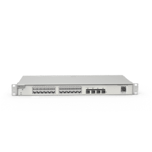 Switch Administrable Capa 3 con 24 puertos Gigabit + 4 SFP+ para fibra 10Gb, gestión gratuita desde la nube