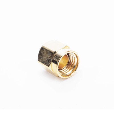 Conector SMA Macho para cable Semi-Rígido de 0.085" de Diámetro, Oro/ Oro/ Teflón.