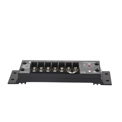Controlador Solar para Iluminación de Luz Mercurial, Estaciones de Autobús y Señalamientos 20 A, 12 Vcc.