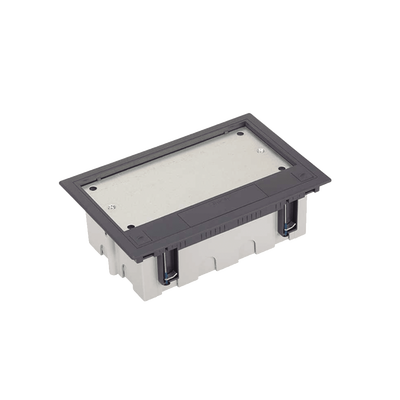 Caja de Suelo Simon / Profundidad Ajustable 70 a 100 mm / Capacidad para 4 Módulos / Incluye Cubeta y Embellecedor / Instalación en Pavimento / Resistencia al Calor +125°C / Carga Máxima 1300 kg
