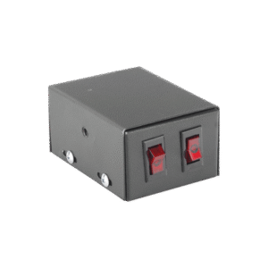 Gabinete metálico con 2 interruptores iluminados para barra de luces