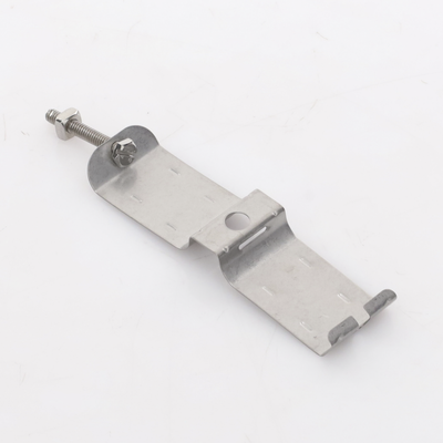 Sujetador de doble click para cable coaxial de 1 1/4" paquete de 10 piezas.