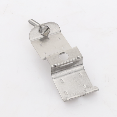 Sujetador de doble click para cable coaxial de 7/8" paquete de 10 piezas.