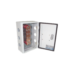 Barra de Unión y Distribución de Hilos Tierra Física con Gabinete de 1000 Amperes de Capacidad.