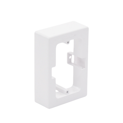 Caja sin fondo Universal, Color blanco de PVC auto extinguible (7900-02002)