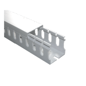 Canaleta ranurada con tapa blanca, de PVC auto extinguible, 40 x 40 x tramo 2m.