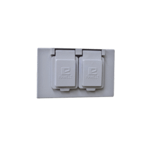 Tapa rectangular dúplex horizontal con contratapa con mecanismo de auto-cierre de aluminio para uso de interiores y exteriores tipo RR.