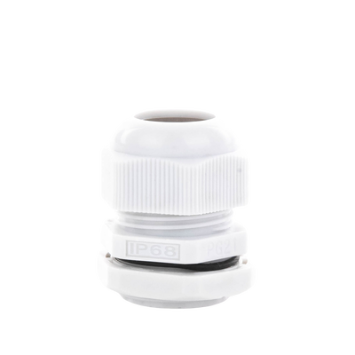 Conector Plástico Tipo Glándula para Cable de 13 a 18 mm de Diámetro. Conector Plástico Tipo Glándula para Cable de 13 a 18 mm de Diámetro.