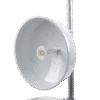 Antena direccional de alta resistencia, Ganancia 30 dBi, (4.9 -6.5 GHz), Plato hondo para mayor inmunidad al ruido, Conectores N-Hembra, Montaje y radomo incluido