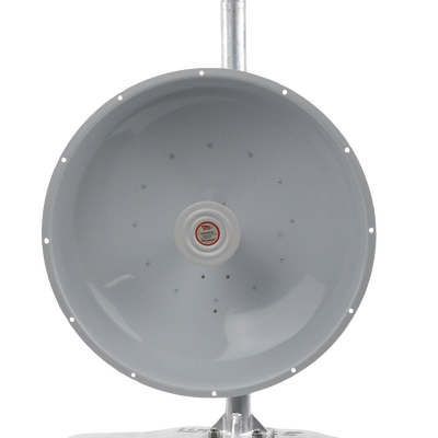 Antena direccional de alta resistencia, Ganancia 30 dBi, (4.9 -6.5 GHz), Plato hondo para mayor inmunidad al ruido, Conectores N-Hembra, Montaje y radomo incluido