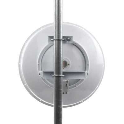 Antena direccional de alta resistencia, Ganancia 30 dBi, (4.9 -6.5 GHz), Plato hondo para mayor inmunidad al ruido, Conectores N-Hembra, Montaje y radomo incluido