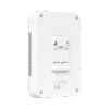 UniFi Access Hub Door, puede conectar 2 lectores y 2 cámaras (no incluidos) para controlar solo una puerta / 2 terminales AUX y 4 entradas adicionales (sensores y botones) POE 802.3bt no incluido