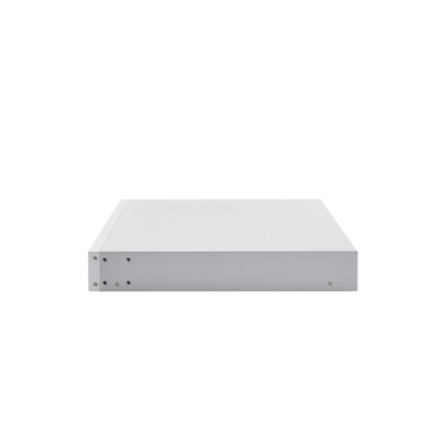 UniFi Switch USW-Pro-48, Capa 3 de 48 puertos Gigabit RJ-45 + 4 puertos 1/10G SFP+, pantalla informativa