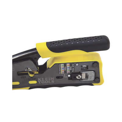Ponchadora/Pelacables/Cortacables con Matraca para Conectores Pass-Thru RJ45 y Conectores Estándar RJ11/RJ12. Ponchadora/Pelacables/Cortacables con Matraca para Conectores Pass-Thru RJ45 y Conectores Estándar RJ11/RJ12.