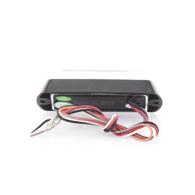 Luz Auxiliar Ultra Brillante de 8 LED, color Ámbar / Claro , con mica transparente. Luz Auxiliar Ultra Brillante de 8 LED, color Ámbar / Claro , con mica transparente.