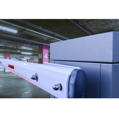 Barrera vehicular izquierda / Soporta brazo de hasta 3 m / Apertura en 1.5 s /Final de carrera ajustable por programación / Movimiento fluido / Diseño elegante color gris Barrera vehicular izquierda / Soporta brazo de hasta 3 m / Apertura en 1.5 s /Final de carrera ajustable por programación / Movimiento fluido / Diseño elegante color gris