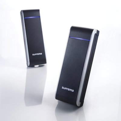 Xpass Lector de Tarjetas RFID (13.56MHZ MIFARE/DESFIRE) / Protección IP65 / PoE / Uso con BioStar 1