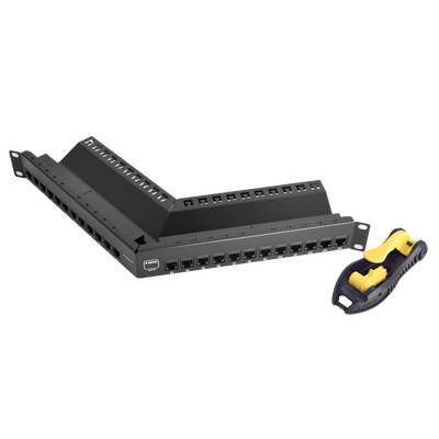 Patch Panel UTP Z-MAX de 24 puertos, Precargado con Jacks Categoría 6, Angulado, 1UR