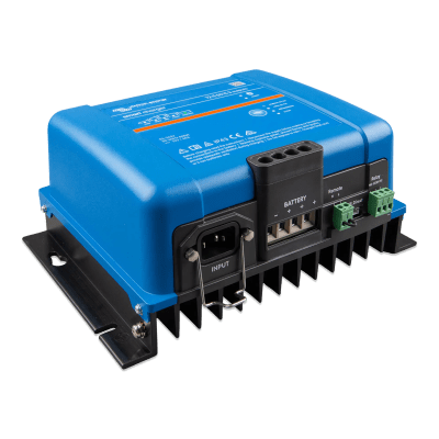 Phoenix Smart IP43 12/50 / Cargador de Baterías 12V, 50A / Para Ambientes Marinos y Terrestres. / Para baterías de Plomo y Litio Phoenix Smart IP43 12/50 / Cargador de Baterías 12V, 50A / Para Ambientes Marinos y Terrestres. / Para baterías de Plomo y Litio