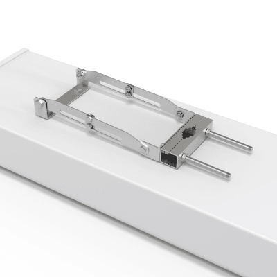 Antena Sectorial para Exterior / Frecuencia 1710-2190 MHz / Ganancia 18 dBi / Ancho de Banda 480 MHz / VSWR ≤1.5 / Potencia Máxima 200W / IP65 / Montaje en Tubo Antena Sectorial para Exterior / Frecuencia 1710-2190 MHz / Ganancia 18 dBi / Ancho de Banda 480 MHz / VSWR ≤1.5 / Potencia Máxima 200W / IP65 / Montaje en Tubo